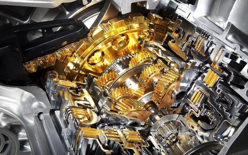 High-performance-engine-oil-Hochleistungsöl-Tuning